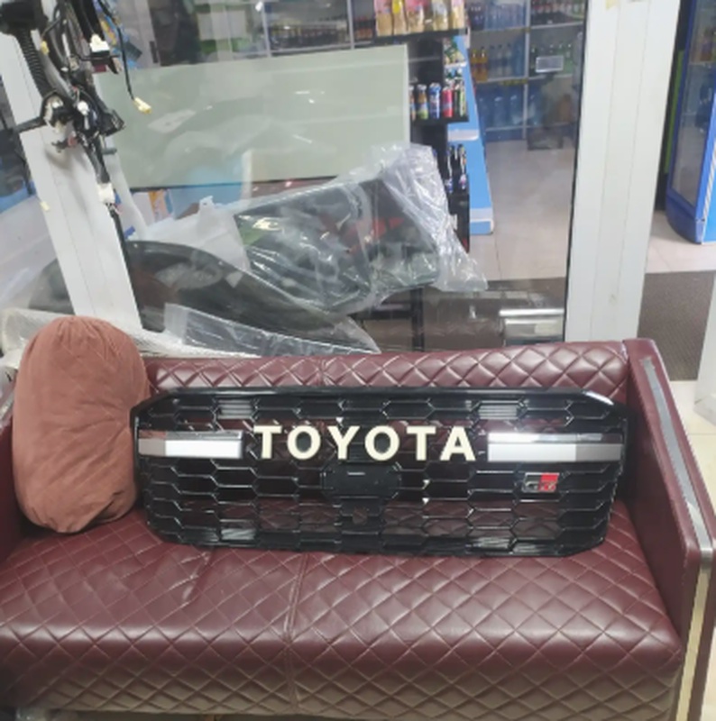 Облицовка от Toyota land cruiser prado